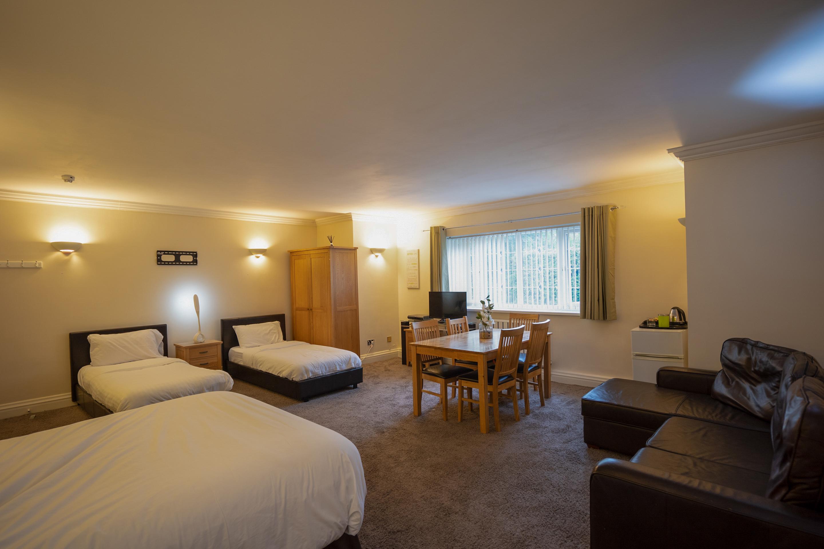 Oyo Oakcroft Guest House Manchester Airport Ringway Bagian luar foto