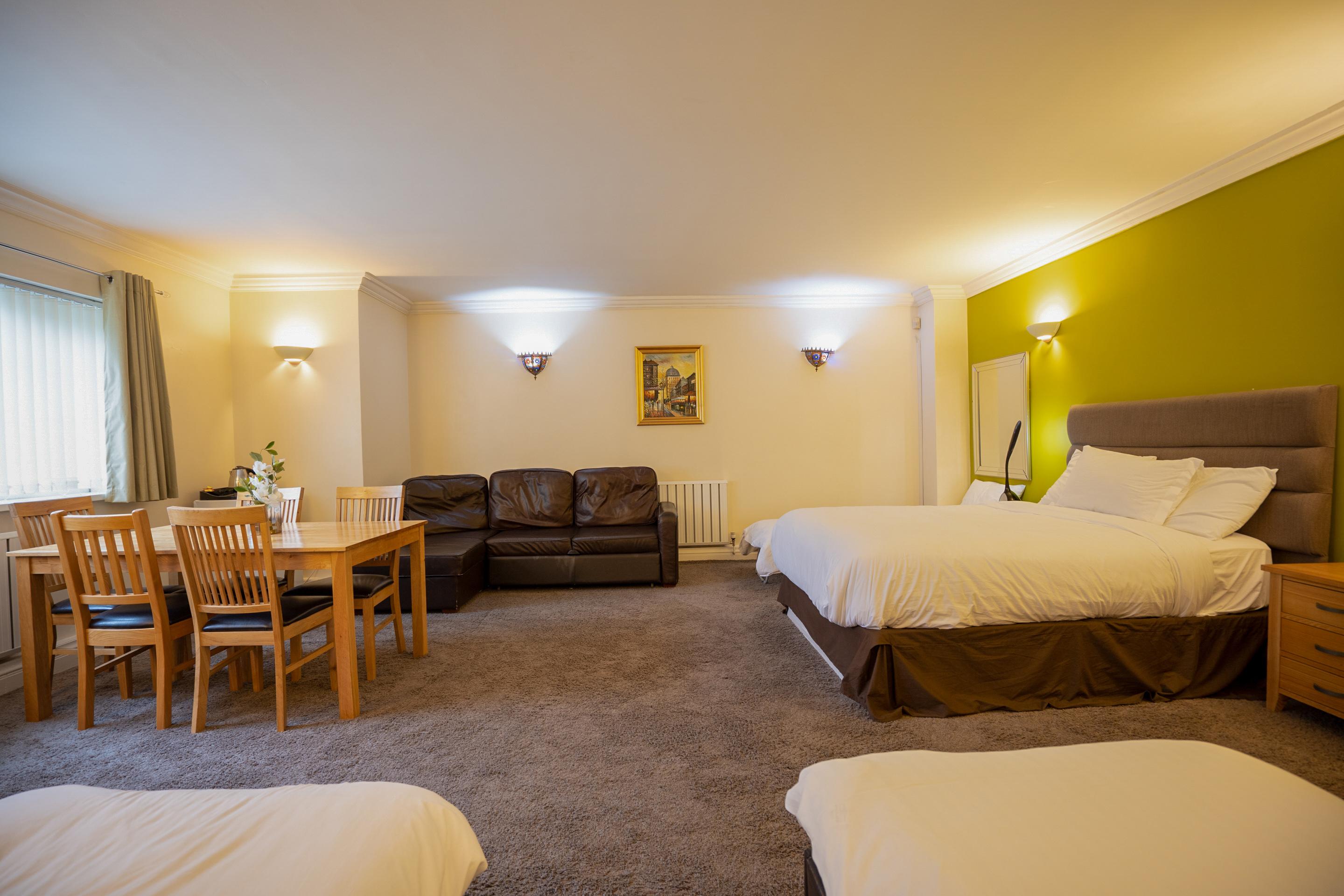 Oyo Oakcroft Guest House Manchester Airport Ringway Bagian luar foto