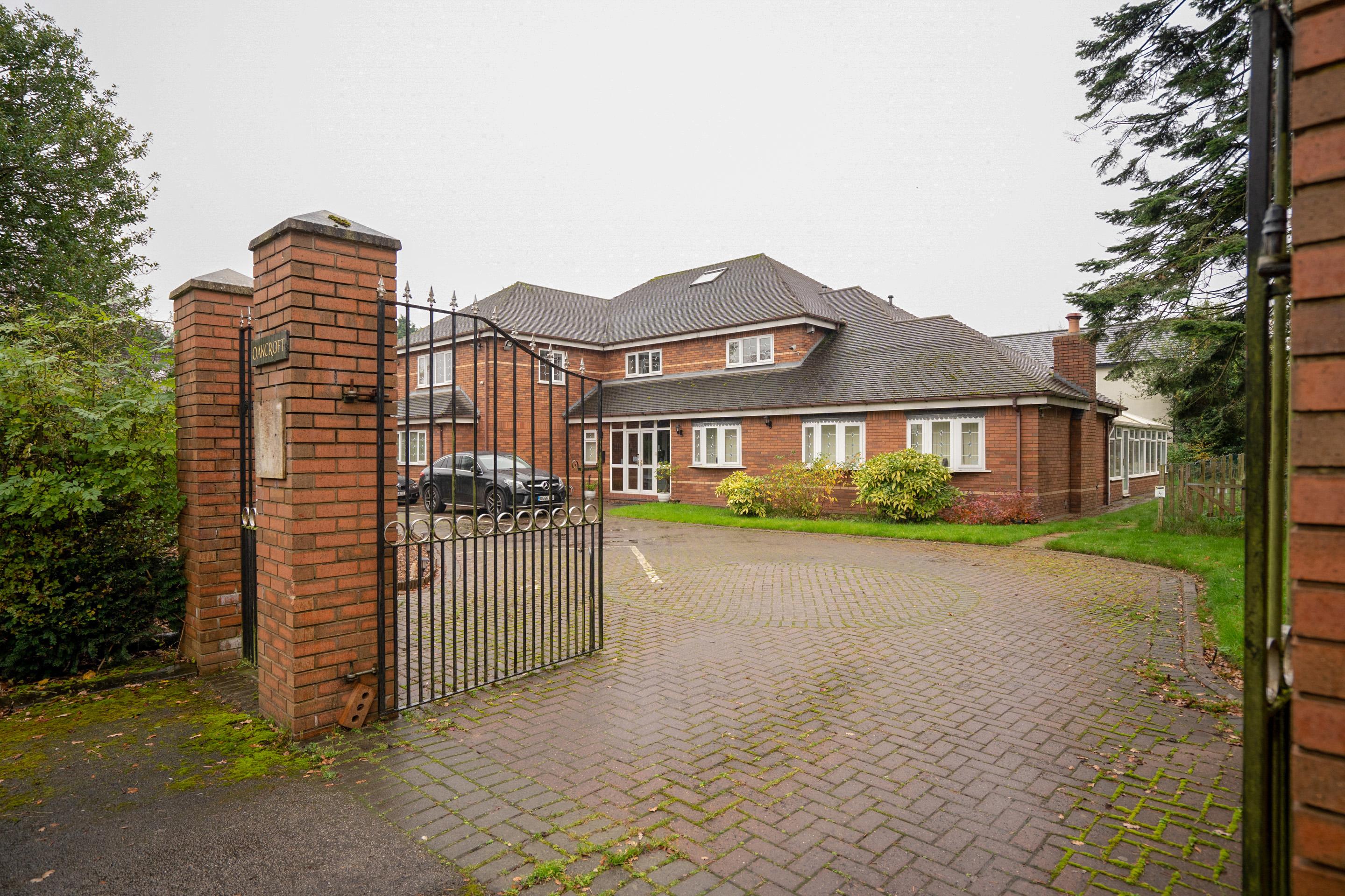 Oyo Oakcroft Guest House Manchester Airport Ringway Bagian luar foto
