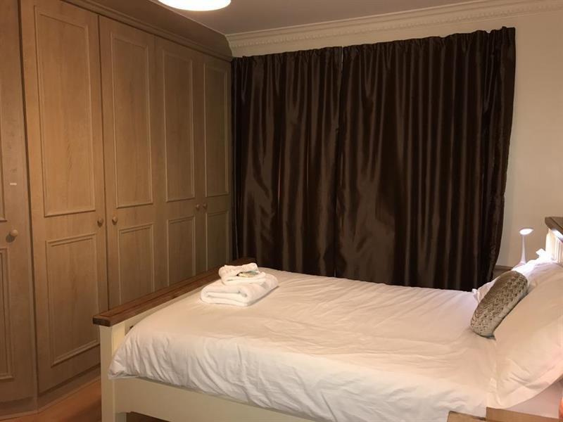 Oyo Oakcroft Guest House Manchester Airport Ringway Bagian luar foto